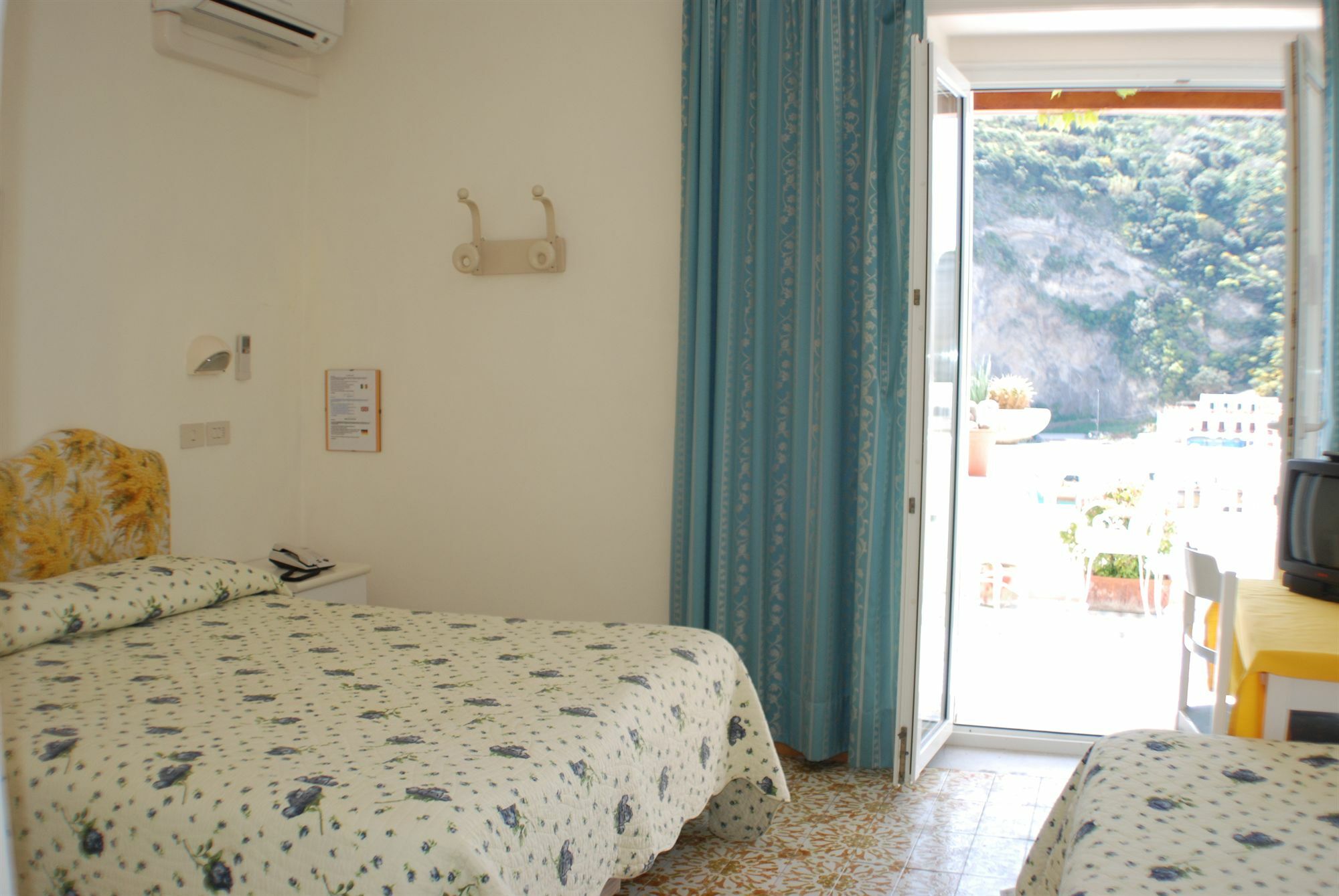 Hotel La Palma Sant'Angelo  Zewnętrze zdjęcie